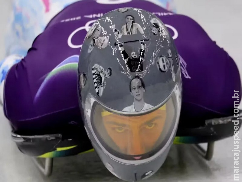 Ucrâniano homenageia mortos na guerra, mas acaba eliminado dos jogos olímpicos de inverno