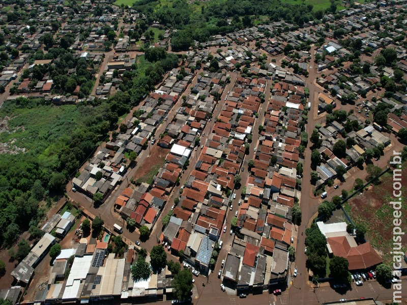 Ação de limpeza da Prefeitura retira mais de 150 toneladas de lixo no Bairro Inacinha Rocha