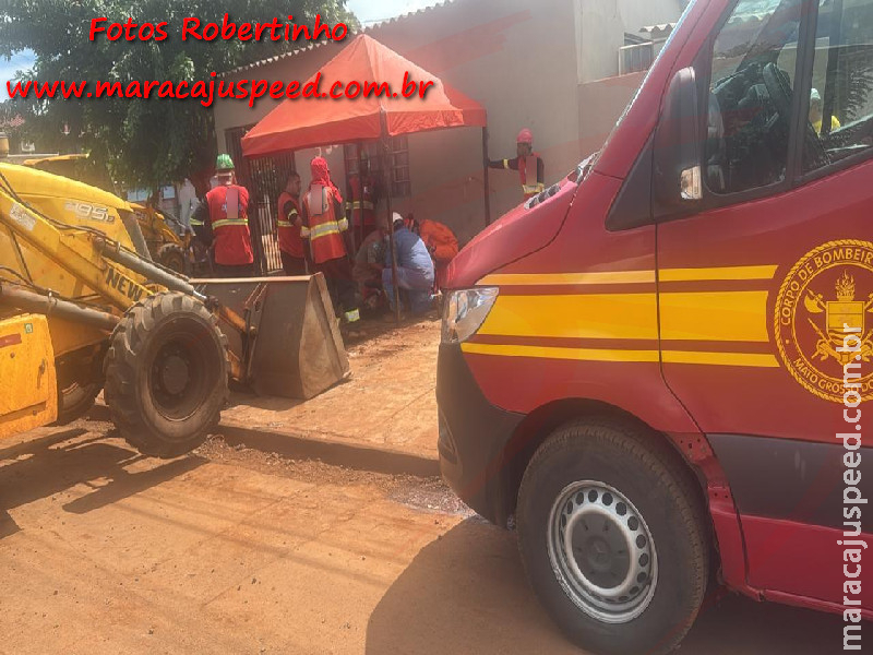 Acidente: Trabalhador tem pernas esmagadas por retroescavadeira contra parede em Maracaju