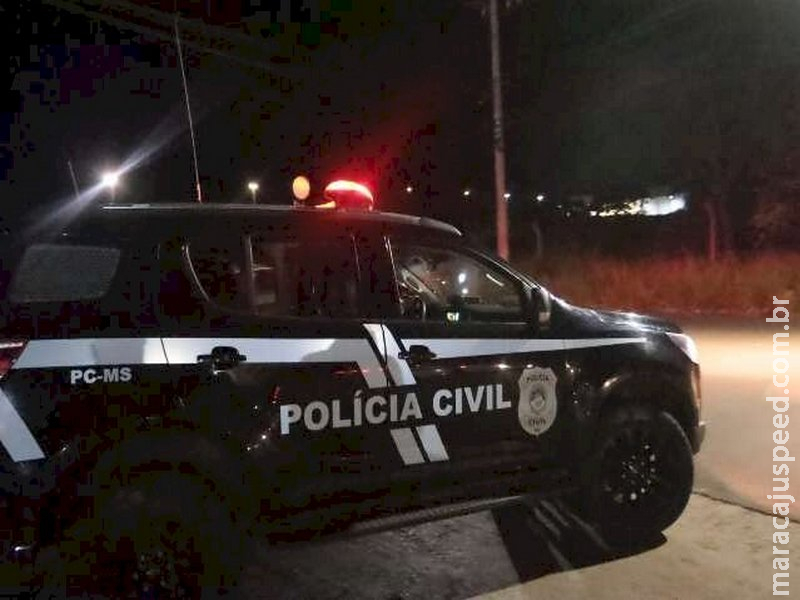 Alcides Bernal deixa delegacia cinco horas após morte de fiscal 