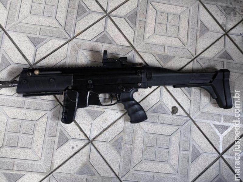 FICCO/Santos apreende armas e drogas durante cumprimento de mandado no Guarujá/SP