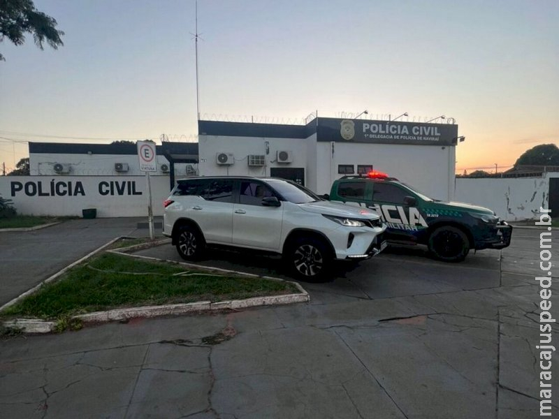 Fuga durante bloqueio ambiental termina com veículo furtado recuperado 