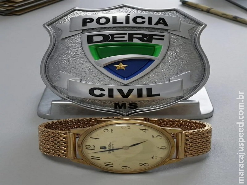 Jardineiro furta relógio avaliado em R$ 30 mil de patrão e grava vídeo usando o item
