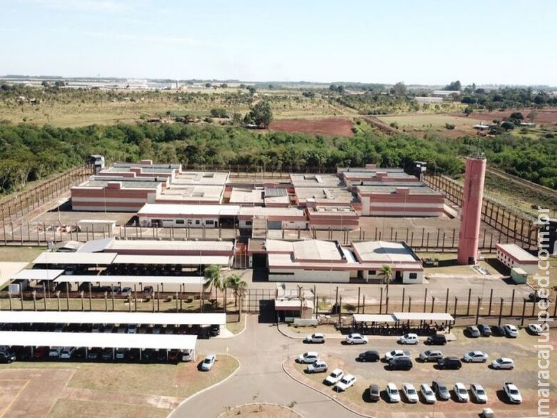 Operação cumpre mandados contra bicheiro carioca em presídio federal de MS