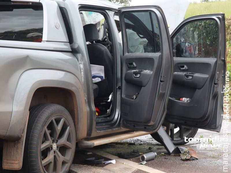 Pai, filho e sogro estavam em caminhonete atingida por ônibus na MS-040