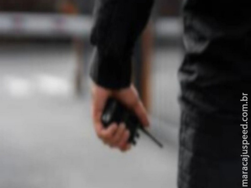 Policial penal é denunciado por ameaçar ex em shopping e importunar sexualmente candidata a emprego