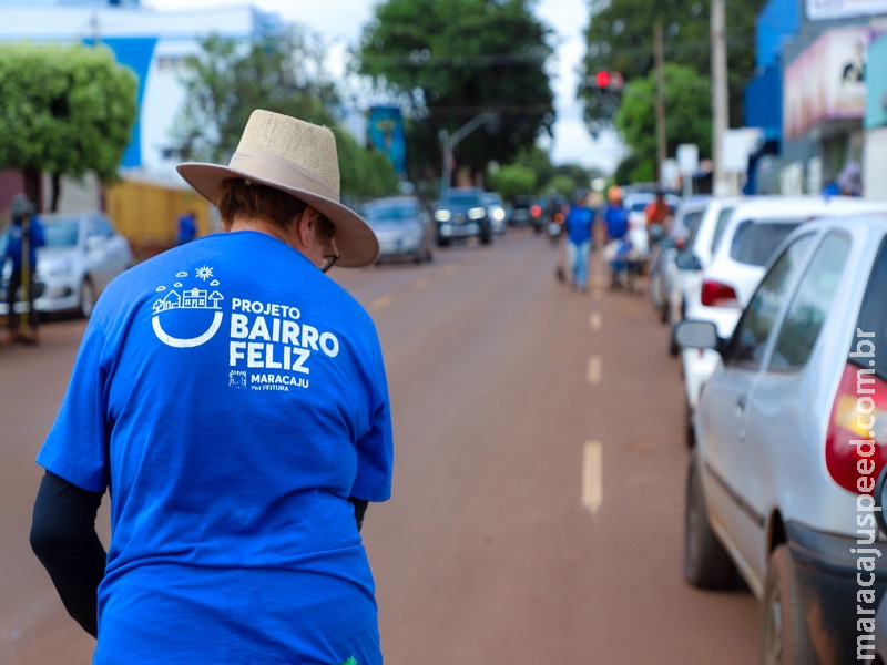 Projeto Bairro Feliz acelera limpeza de ruas de Maracaju após fortes chuvas