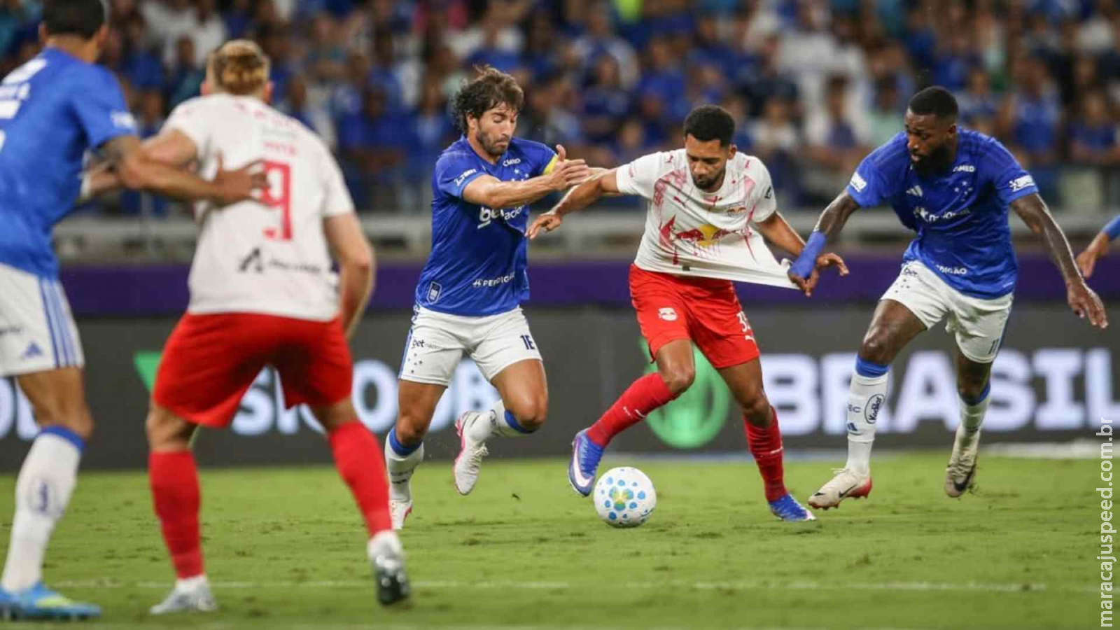 Cruzeiro vira sobre o Red Bull Bragantino e pode deixar o Z-4 na próxima rodada