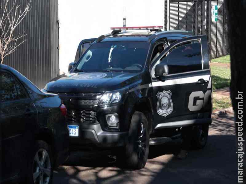 Dois advogados são presos em operação por desvio de recursos contra câncer em MS
