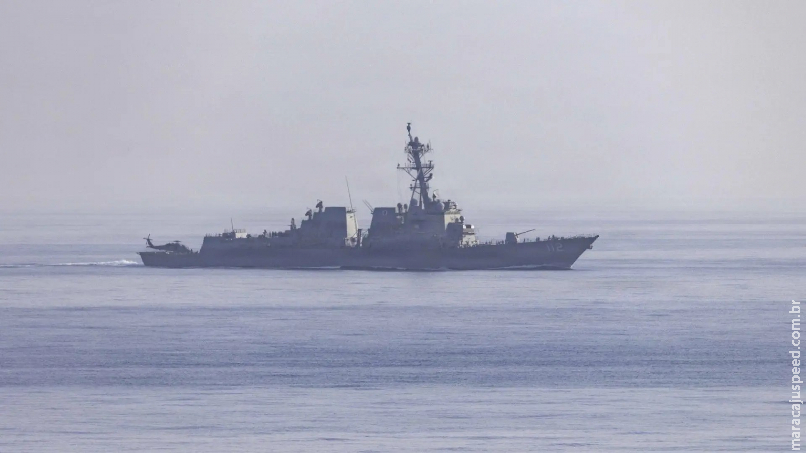 EUA afirma que o Estreito de Ormuz está completamente bloqueado pelo exército americano