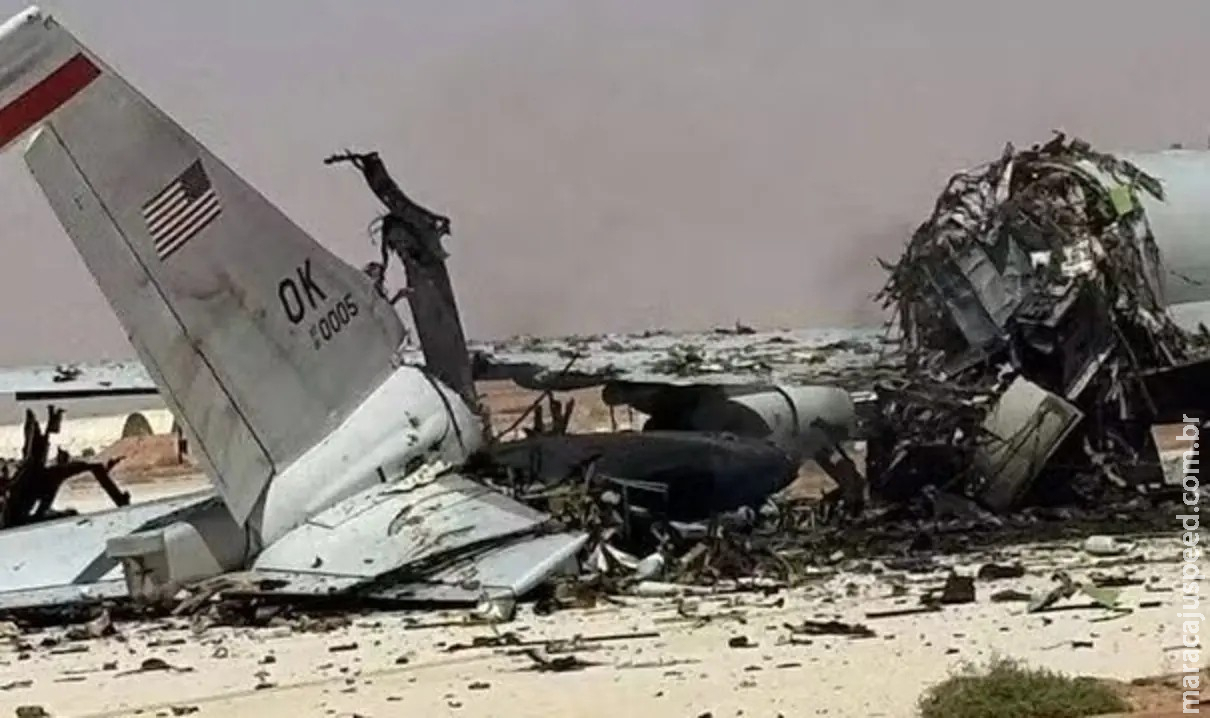 Irã abate dois aviões de guerra dos EUA; buscas seguem por tripulante desaparecido