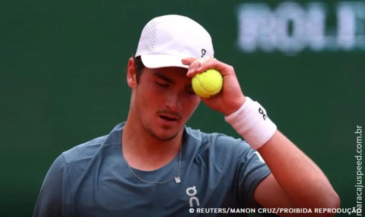 João Fonseca cai nas quartas de Mônaco para Zverev, número 3 do mundo