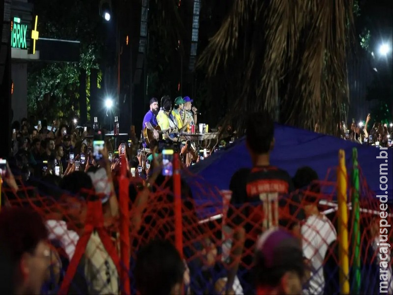 Jovem é preso ao brigar e quebrar vidro de viatura da PM durante festival ‘Cê Tá Doido’ 