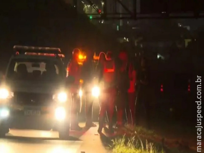 Jovens de 18 anos morrem após atropelamento na Rodovia dos Imigrantes