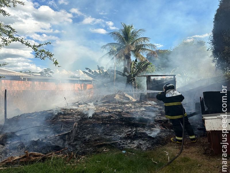 Maracaju: Incêndio destrói residência na Vila Moreninha; Bombeiros alertam para instabilidade no 193