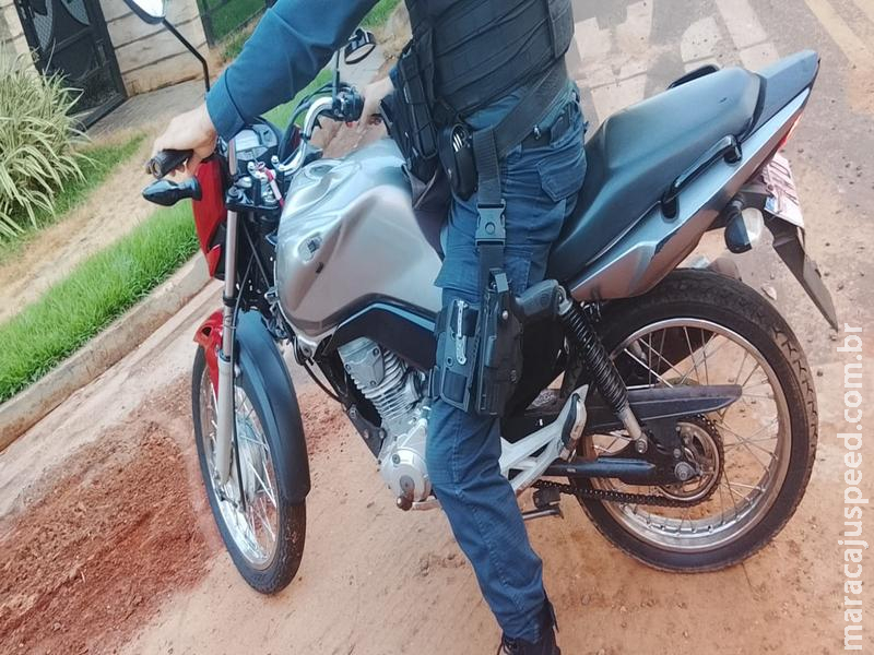 Maracaju: Polícia Militar prende jovem que empinava moto em frente à escola e tentou fugir pela contramão