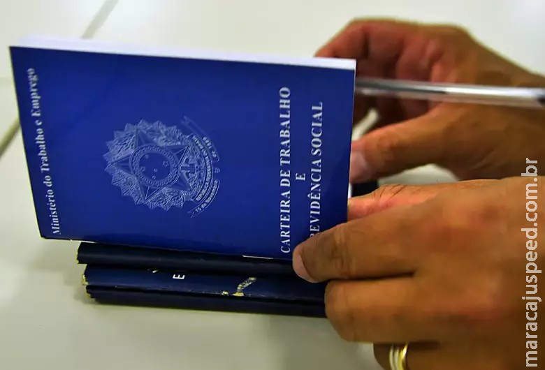 Novos prazos para licença-paternidade valem a partir de 2027; entenda