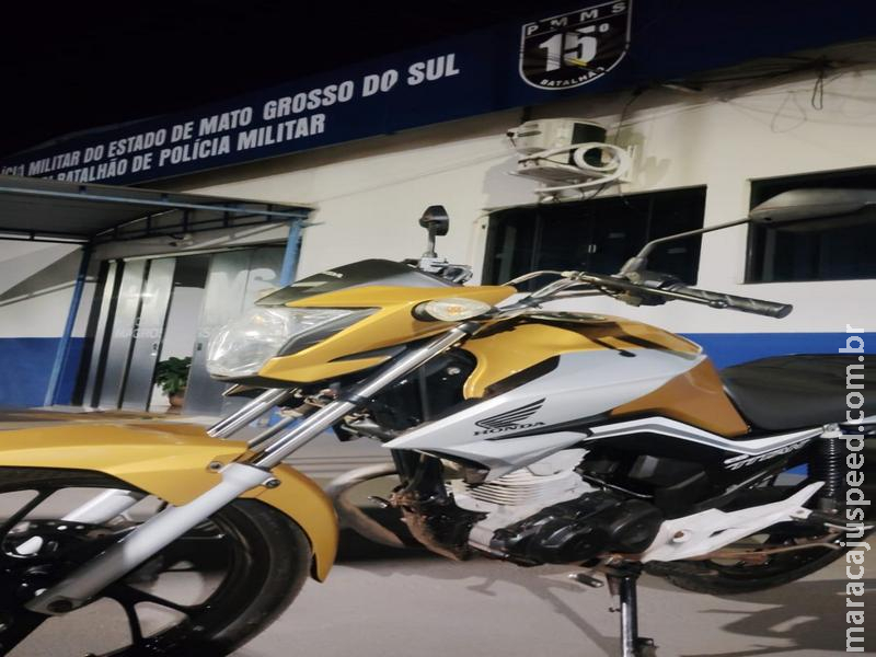 PERIGO NA VILA JUQUITA: Jovem sem CNH foge da polícia, sobe em calçadas e acaba detido após perseguição