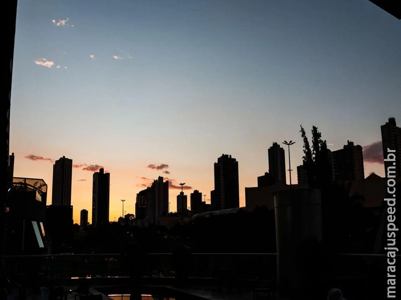 Prepare o protetor solar: sábado será de calorão e baixa umidade do ar em MS