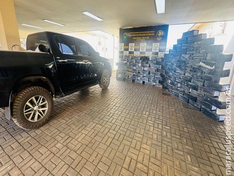 DOF recupera caminhonete furtada carregada com 1,6 tonelada de maconha