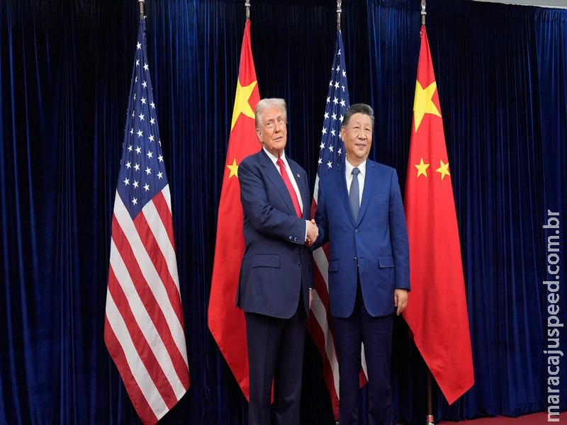 Xi fala sobre paz em Taiwan durante reunião com Trump, segundo agência estatal chinesa