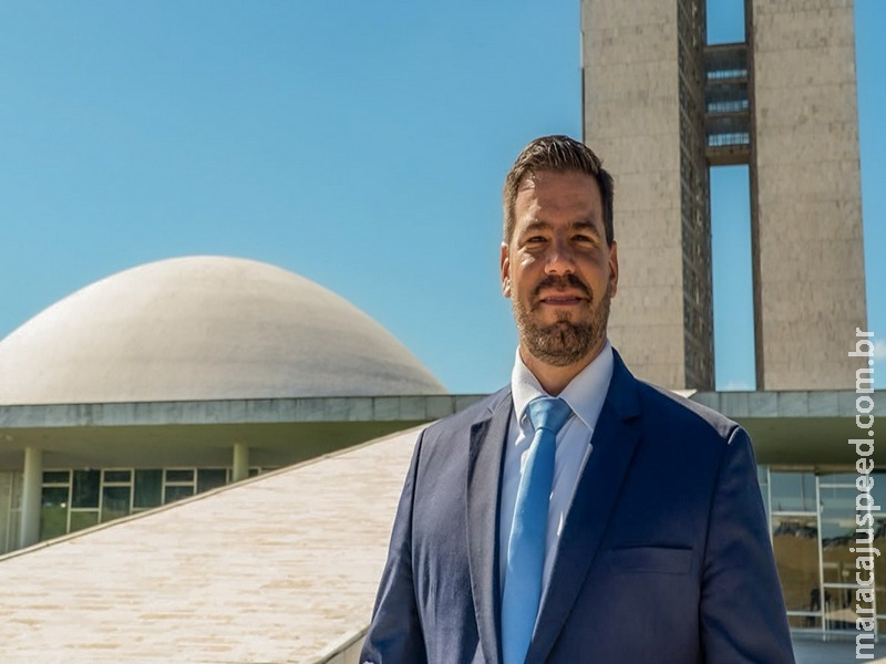 Capitão Contar consolida espaço da direita na disputa ao Senado em MS