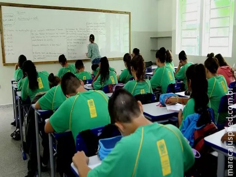 Deputados votam lei que autoriza câmeras de segurança em sala de aula