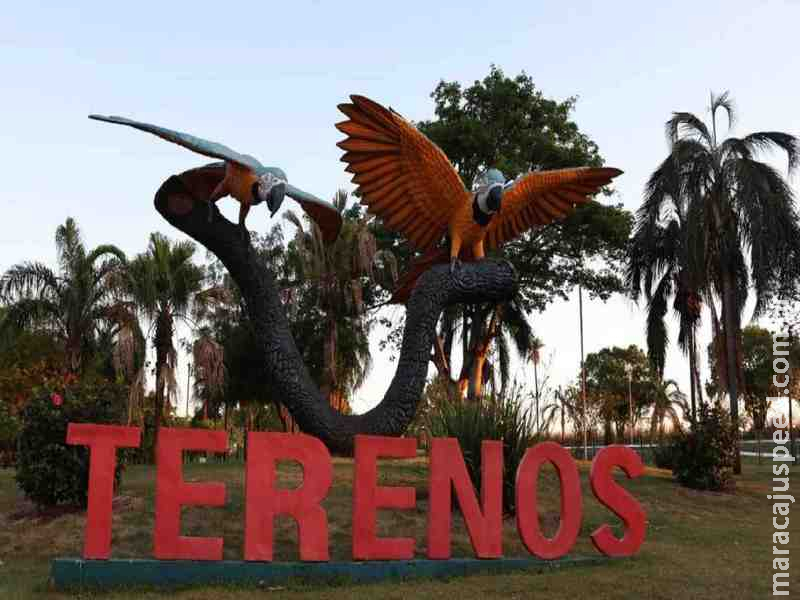 Homem é esfaqueado no braço em lava-rápido de Terenos