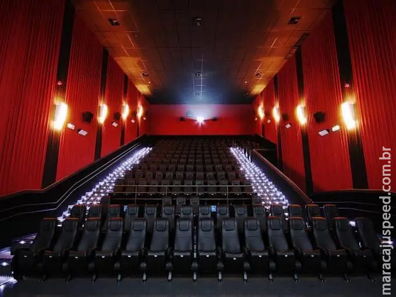 Homem é preso em sala de cinema de Campo Grande ao tocar jovem que assistia filme 