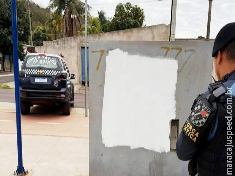 Pichações de facção são removidas em Corumbá e Ladário durante operação