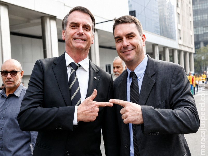 Bolsonaro decidirá vice de Flávio na chapa presidencial, diz Valdemar