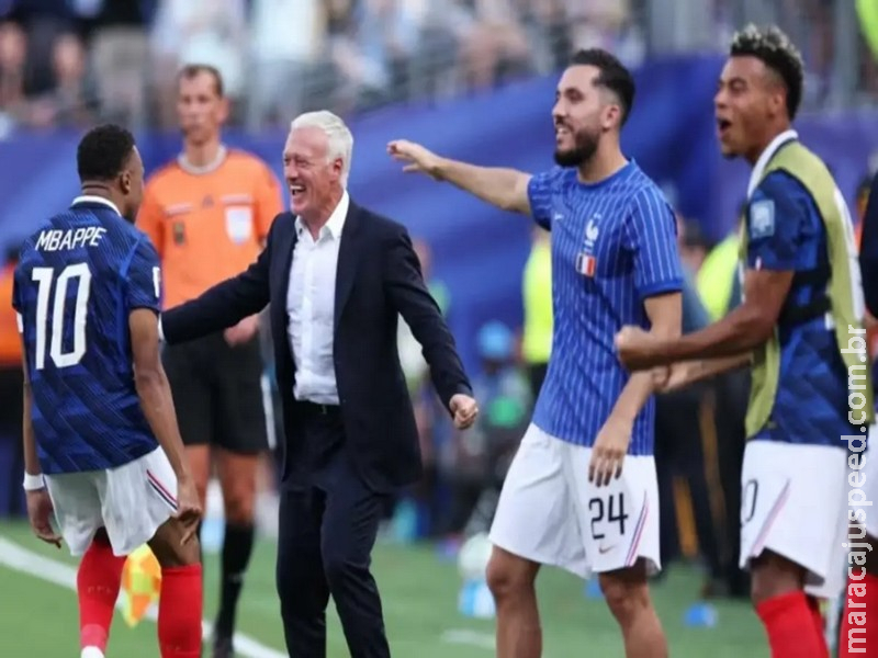 França atropela Suécia com gols históricos de Mbappé e encara Paraguai nas oitavas