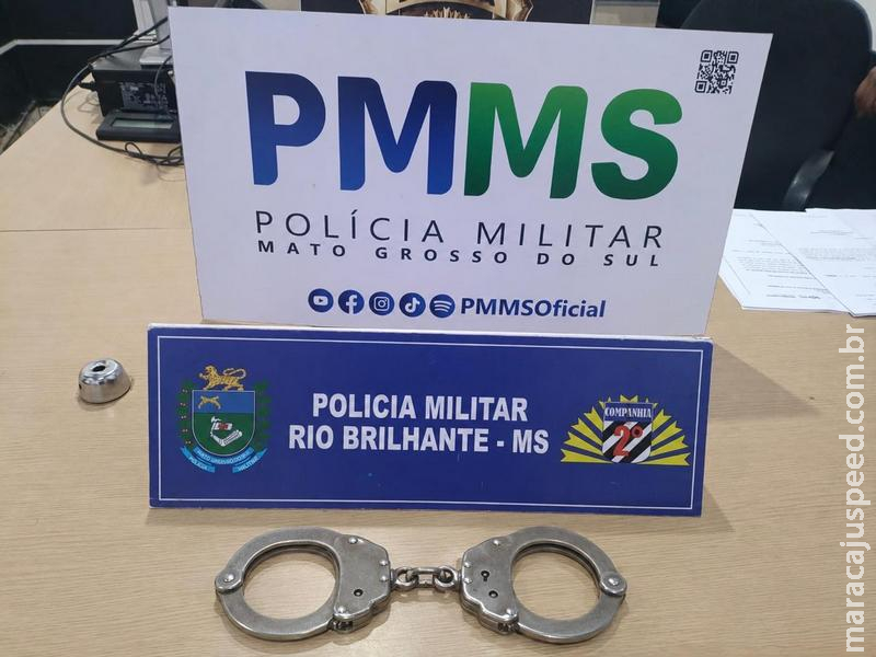 Polícia Militar cumpre dois mandados de prisão e retira reincidentes de circulação em Rio Brilhante