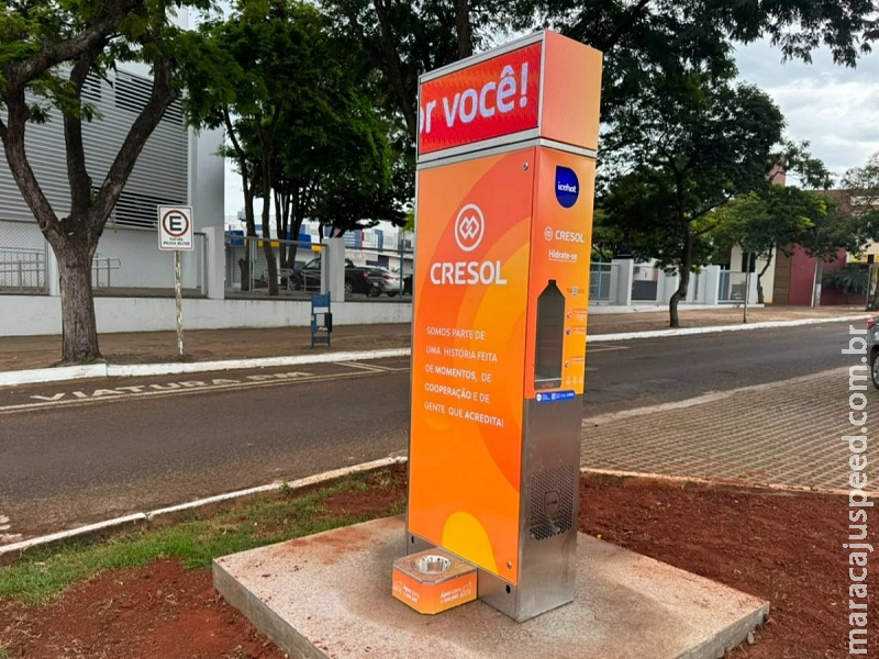 Avenida Dourados ganha bebedouro para pessoas e pets em Naviraí
