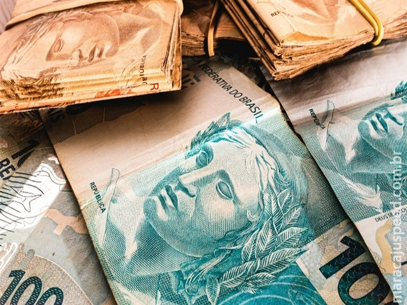 Economia enfrenta juros altos e sinais de desaceleração