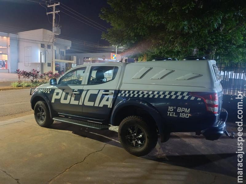 Homem é preso pela Polícia Militar após tentar esfaquear a própria mãe em Rio Brilhante