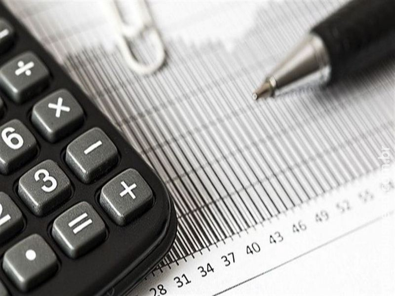 Inflação recua e juros entram no foco do mercado
