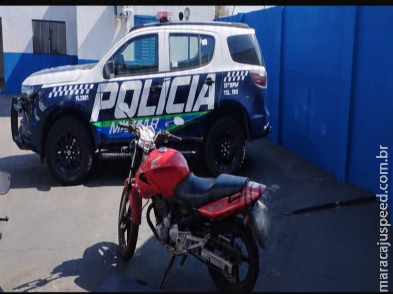 PM flagra adolescente de 17 anos dirigindo moto com licença vencida em Nova Alvorada do Sul