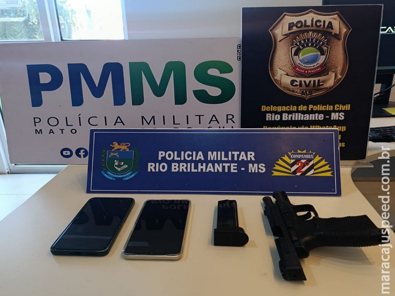 Ação conjunta da PM e Polícia Civil prende dois homens e apreende pistola 9mm em Rio Brilhante