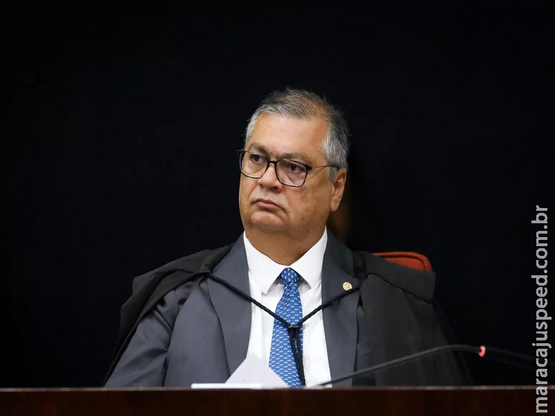 Dino pede a Fachin investigação sobre ligação entre Master e instituto fundado por André Mendonça