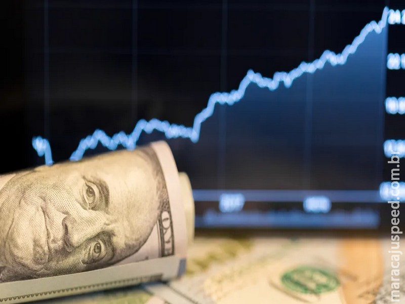 Dólar ronda R$ 5,10 e Bolsa reage, com petróleo a US$ 107 e juros no radar
