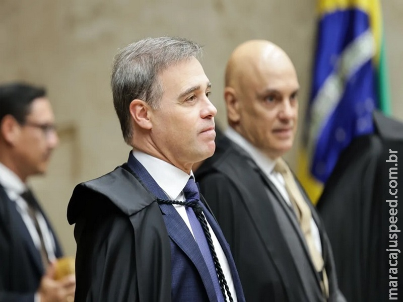 Em meio à crise no STF, Mendonça fala em “honrar” confiança do povo
