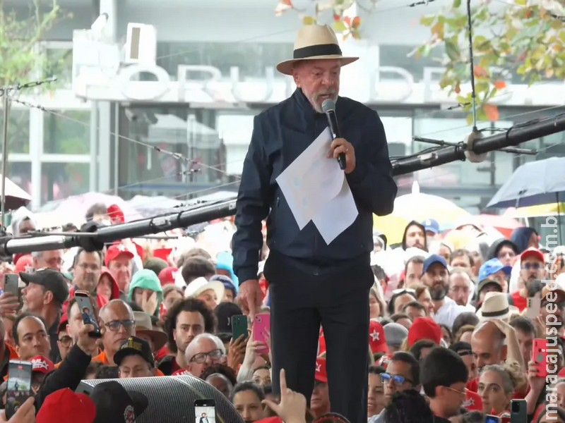 Em SC, Lula diz que agro deveria "se ajoelhar" a ele diante de recursos