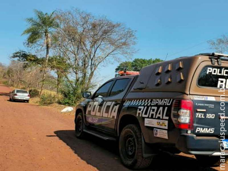 Homem é encontrado morto com tiros e corte no pescoço em Corumbá