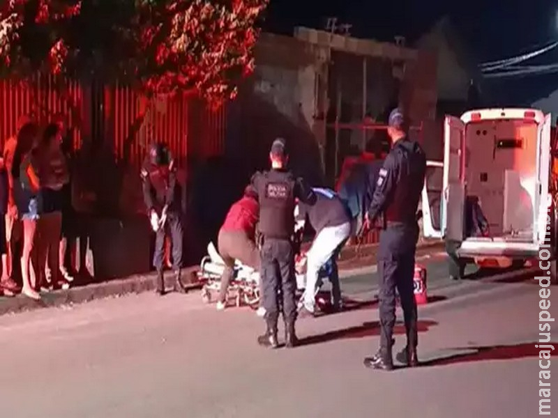 Adolescente é atingido por ao menos três tiros, um deles na cabeça
