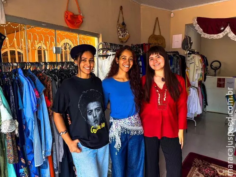 Amigas juntam estilos e criam brechó com sala de peças a R$ 10,00