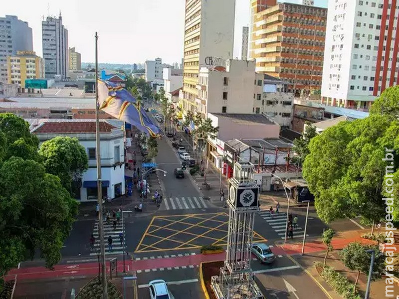 Idoso é atingido por golpes de facão durante tentativa de furto em comércio