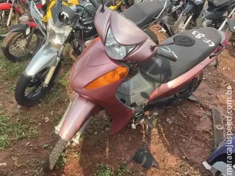 Leilão do Detran tem moto Biz cor-de-rosa e Gol por R$ 2 mil