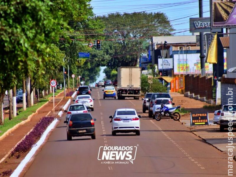 Licenciamento de veículos com placas final 0 vence nesta sexta