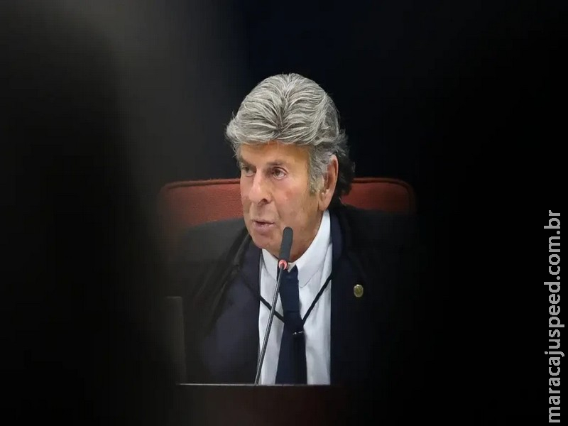Luiz Fux pede acesso a processos contra Jair Bolsonaro no STF
